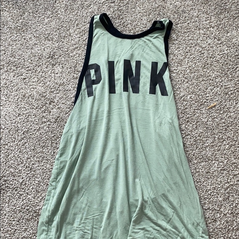 Pink muscle T